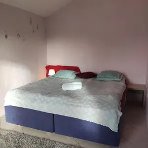 Popularna Guest Варшава